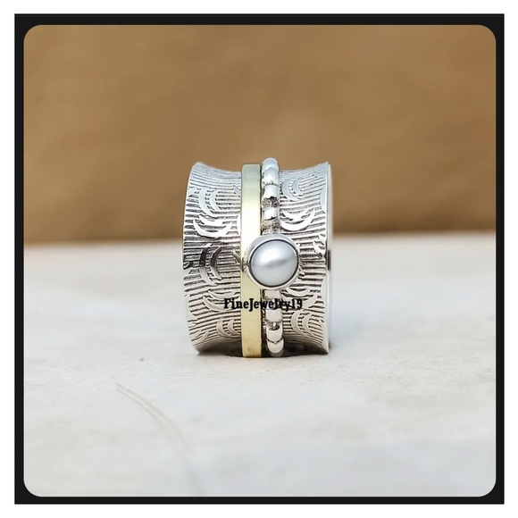 BNWT- Sterling Silver Spinner Ring” With Pearl - Picture 2 of 5